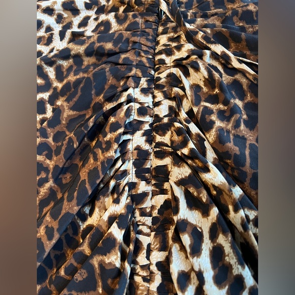VERONICA BEARD ARI SILK BLEND LEOPARD PRINT SKIRT, SIZE 8. - Picture 7 of 12